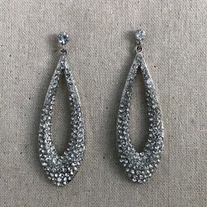Gorgeous cocktail earrings